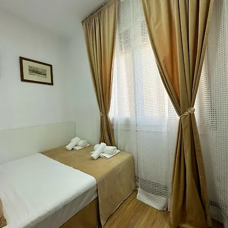 Privatunterkunft Mi Casa Es Tu Casa L’Hospitalet de Llobregat