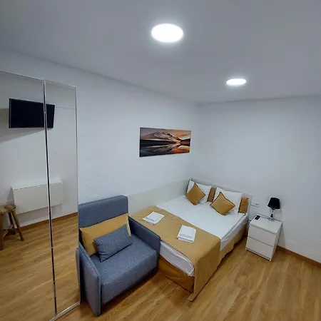 Mi Casa Es Tu Casa * L’Hospitalet de Llobregat